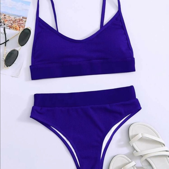 Blue Bikini - Picture 2 of 6